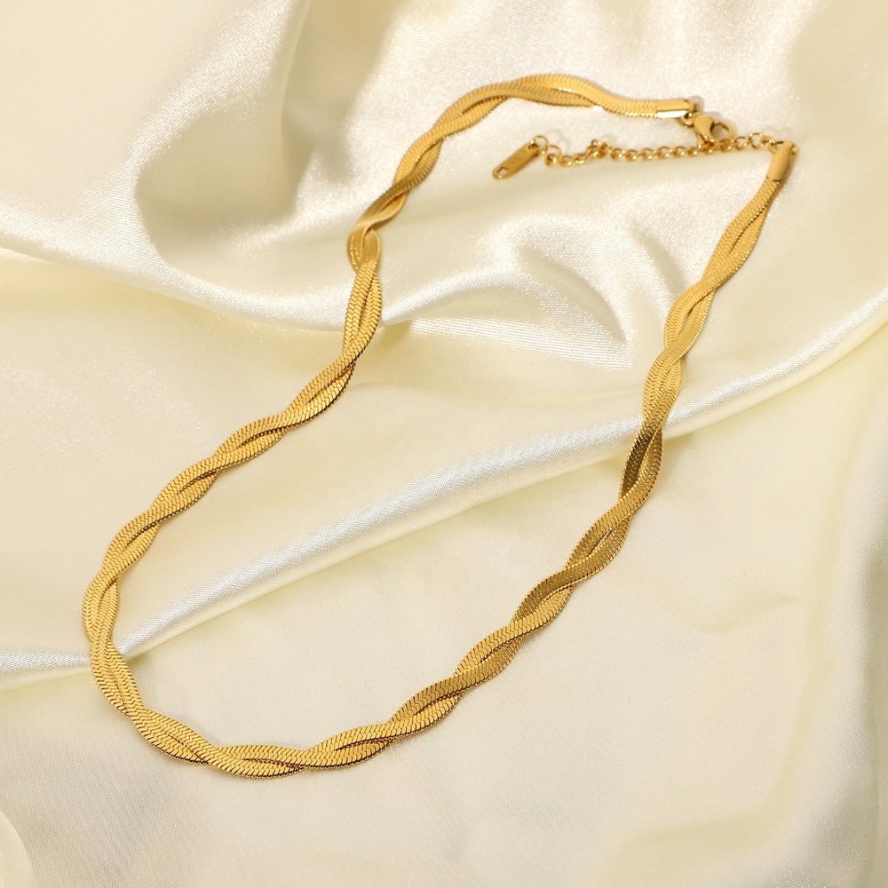 Elise Snake Necklace